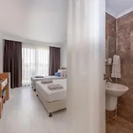 A Hotel 3*